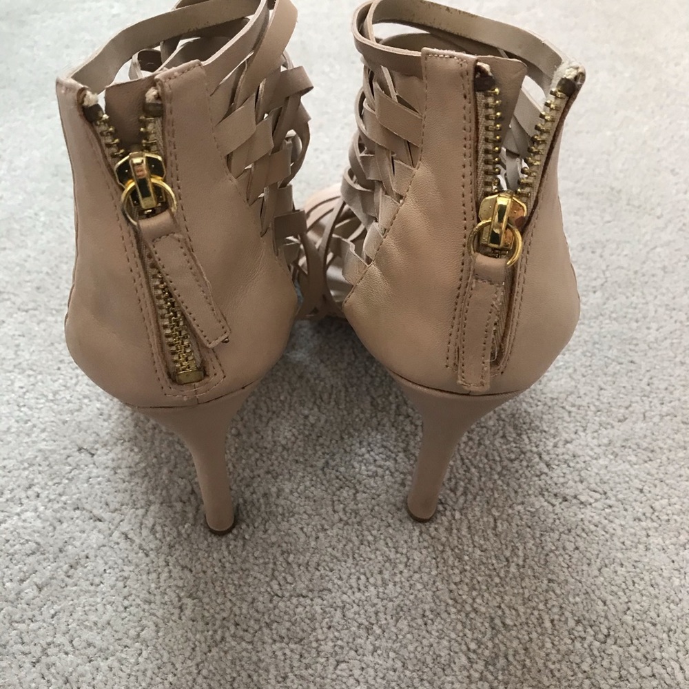 Jessica Simpson heels - Picture 4 of 6